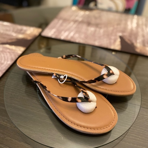 J. Crew Brown Sandals Classic Summer Style - Picture 3 of 4